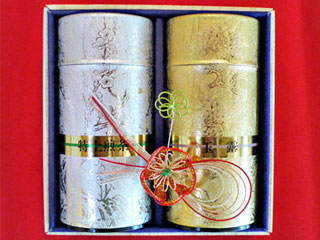 �������j��