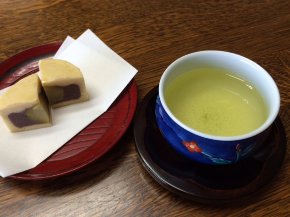 �����V��